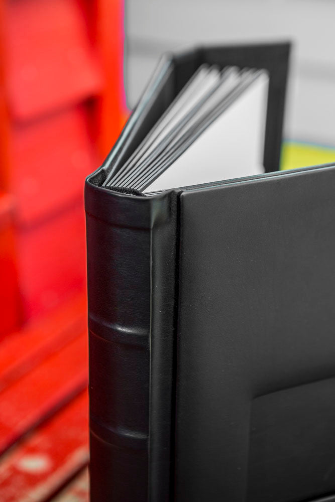 <strong>- 60% off FINAL STOCK - </strong>10x10"- 20 Photo - Classic Flip Cover Peel'n'Stick Photo Album - SQUARE The Photographer's Toolbox PD Custom Product  The Photographer's Toolbox