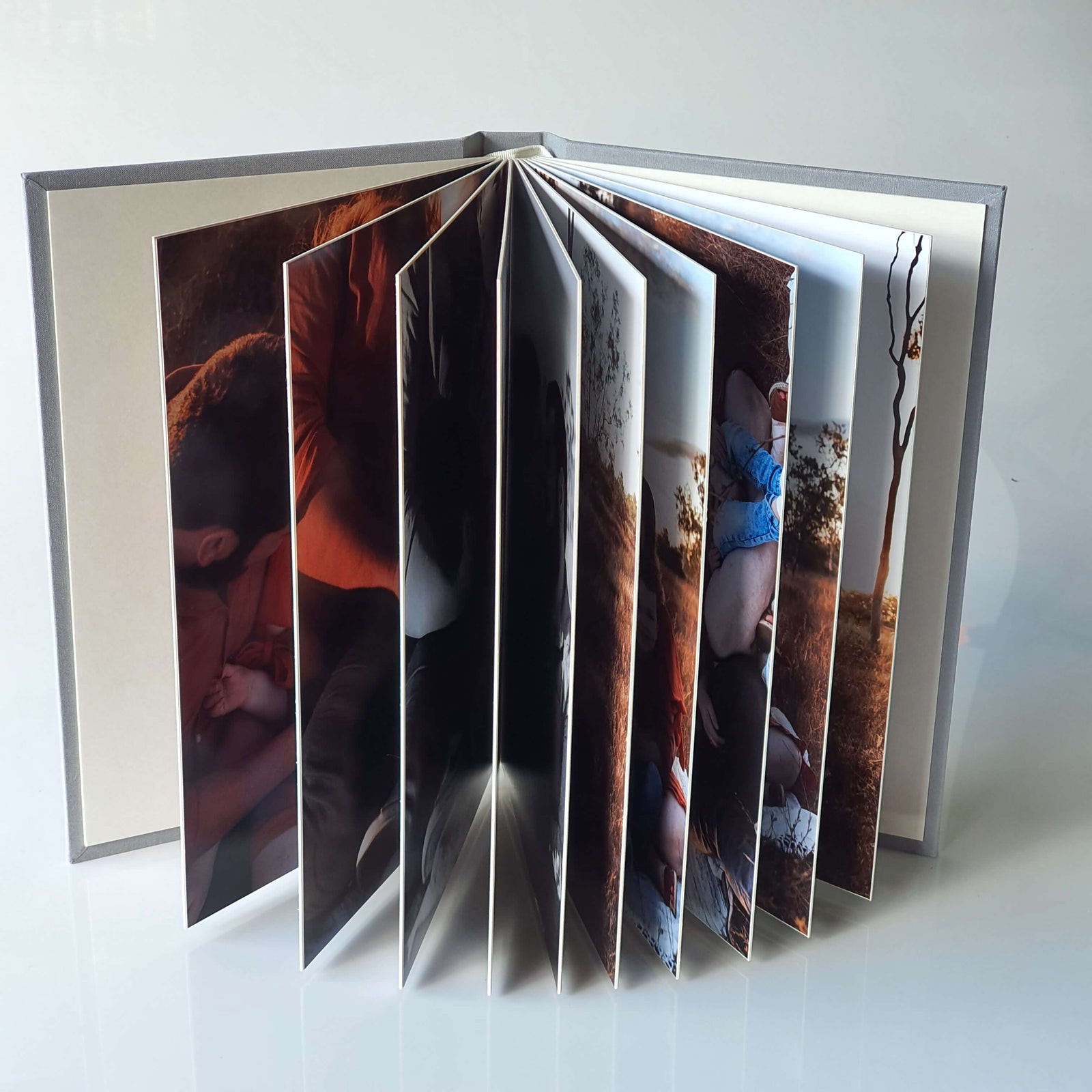 Create Your Own Quality, 8x12 inch Lay Flat quality Linen Covered Albums. They're easy to make yourself, or we can print your photos and assemble the album for you.