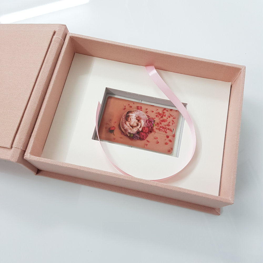 Potrait Box Portrait Photo Box: 7x5 inch - (with optional USB space underneath ...