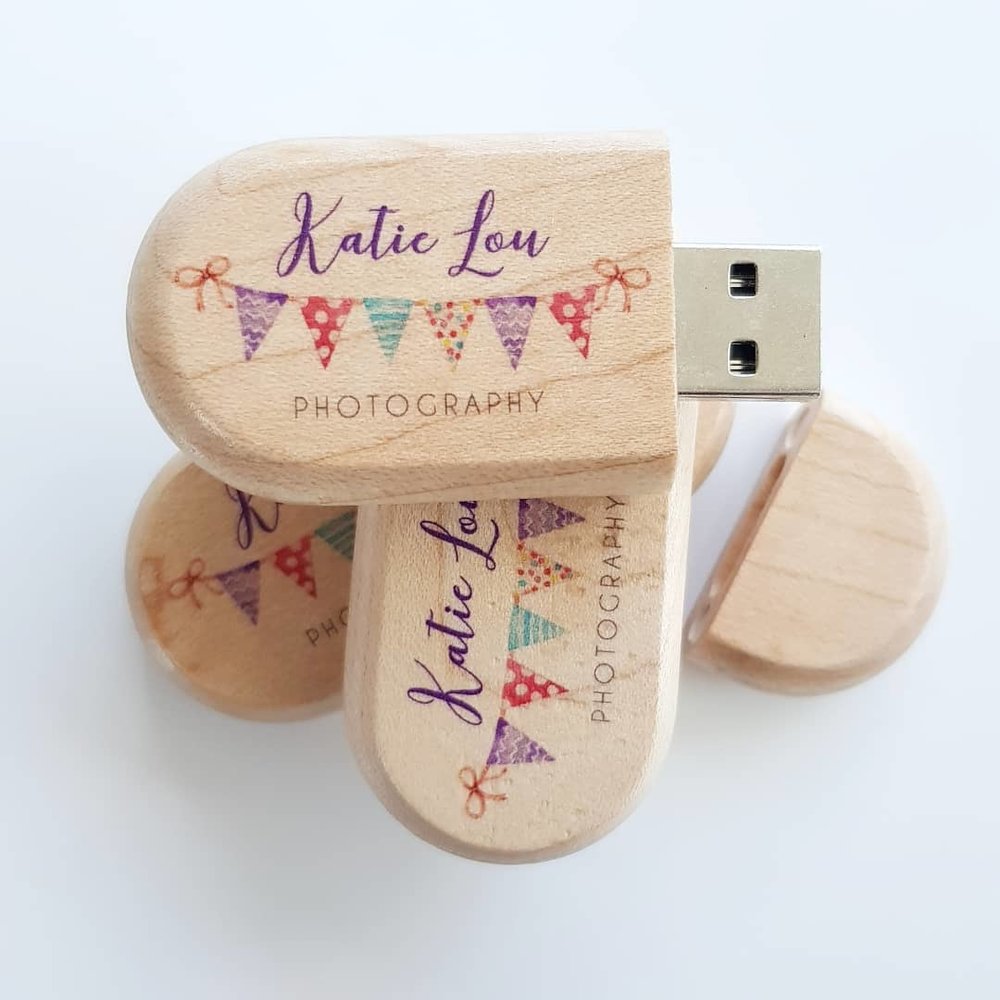 Oval USB Without Box The Photographer's Toolbox USBs 23.00 The Photographer's Toolbox