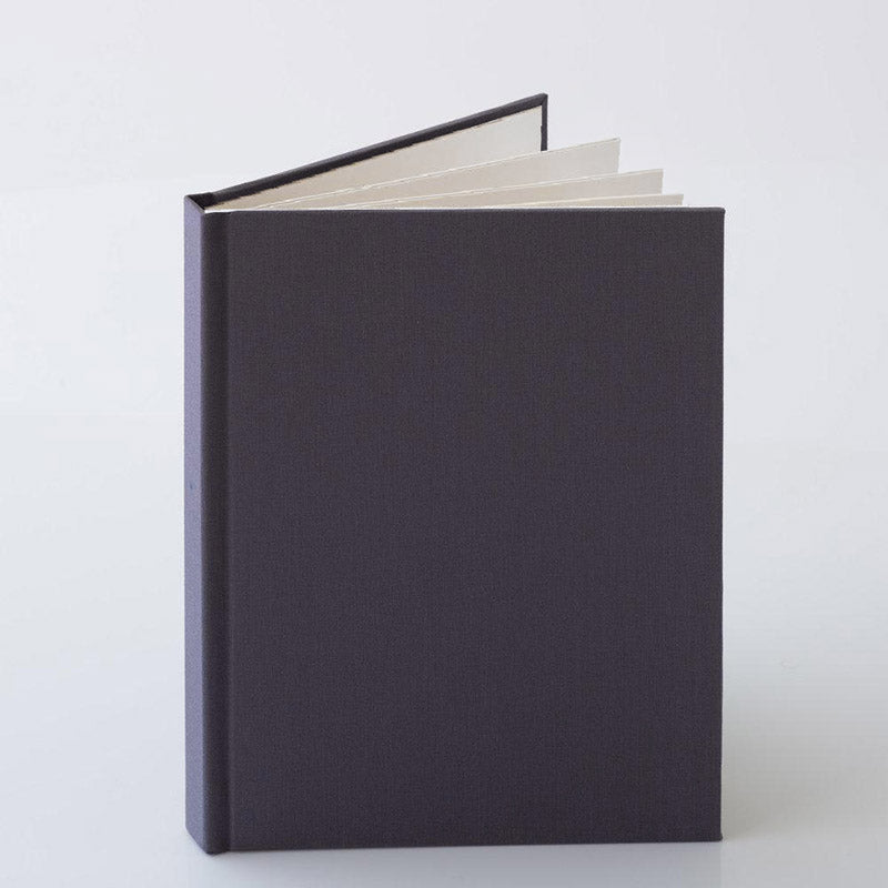 <strong> 50% off selected colours </strong> Matted Photo Album: 5x7" - 6 Photo - VERTICAL <strong> FROM </strong> The Photographer's Toolbox Matted Albums 16.99 The Photographer's Toolbox