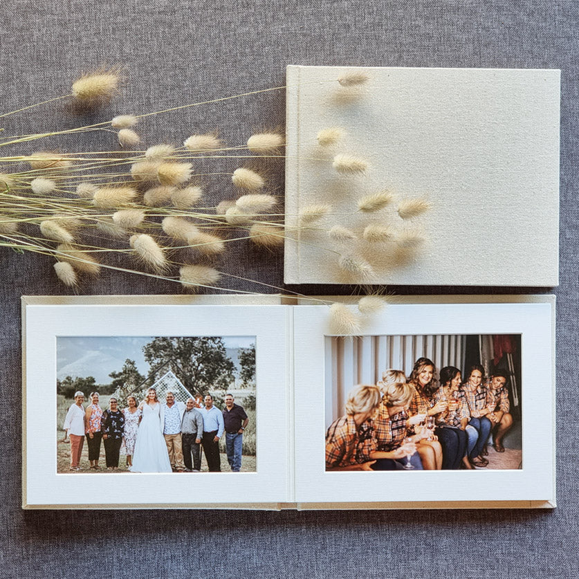 Matted Photo Album: 7x5" - 6 Photo - HORIZONTAL The Photographer's Toolbox Matted Albums 34.00 The Photographer's Toolbox