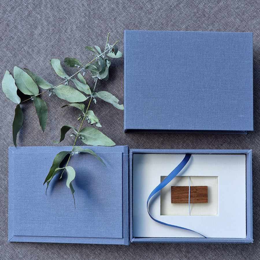 <strong> 50% off selected colours </strong> Portrait Photo Box: 7x5 inch  - (with optional USB space underneath) <strong> FROM </strong> The Photographer's Toolbox Boxes 24.99 The Photographer's Toolbox