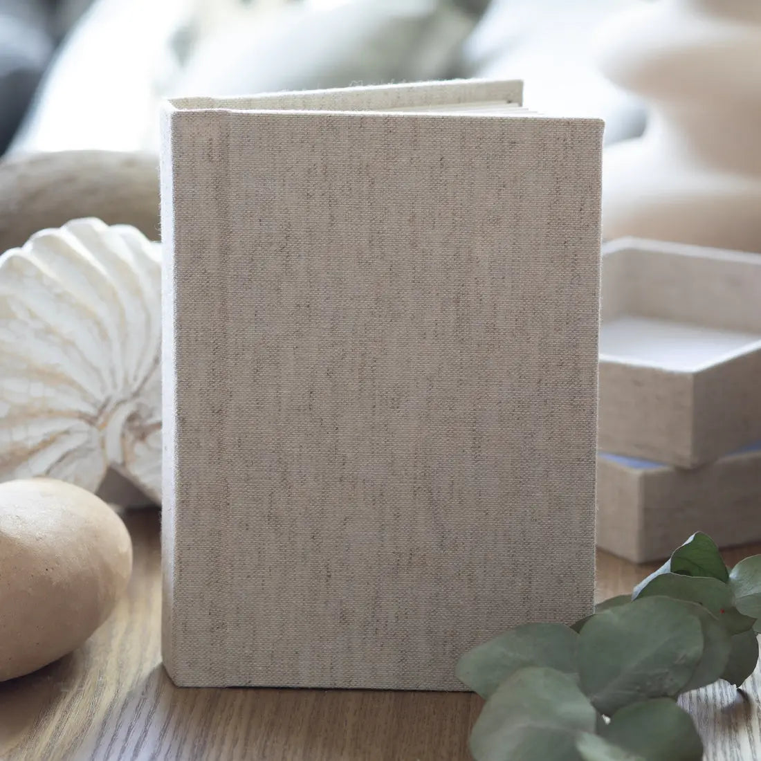 Create Your Own Personalised Quality 5x7 inch Lay Flat Album. They're easy to make yourself, or we can print your photos and assemble the album for you.
