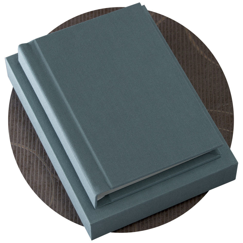 Create Your Own Personalised Quality 8x10 inch Lay Flat Album. They're easy to make yourself, or we can print your photos and assemble the album for you.