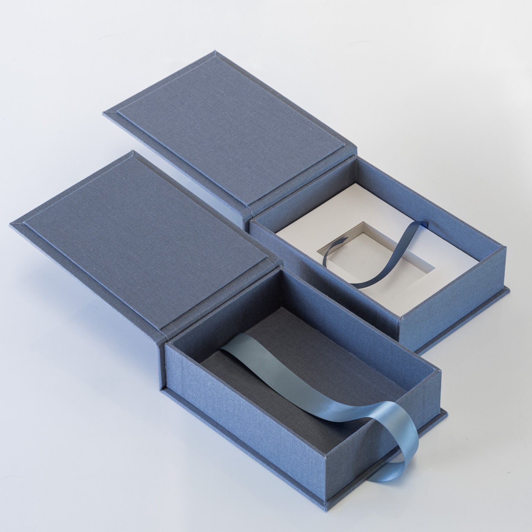 Potrait Box Portrait Photo Box: 7x5 inch - (with optional USB space underneath ...
