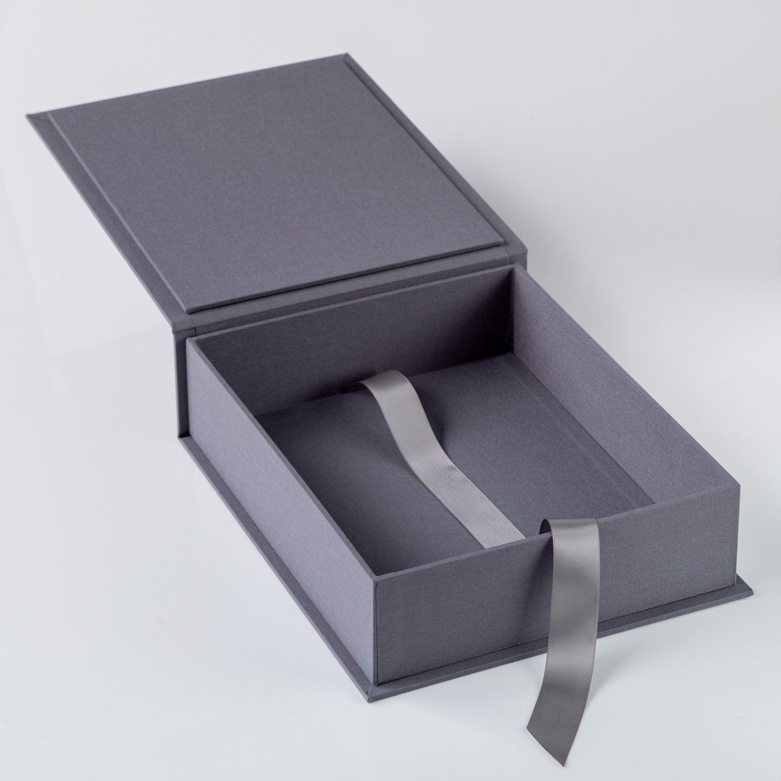 Portrait Photo Box: 10x8" The Photographer's Toolbox Boxes 60.00 The Photographer's Toolbox