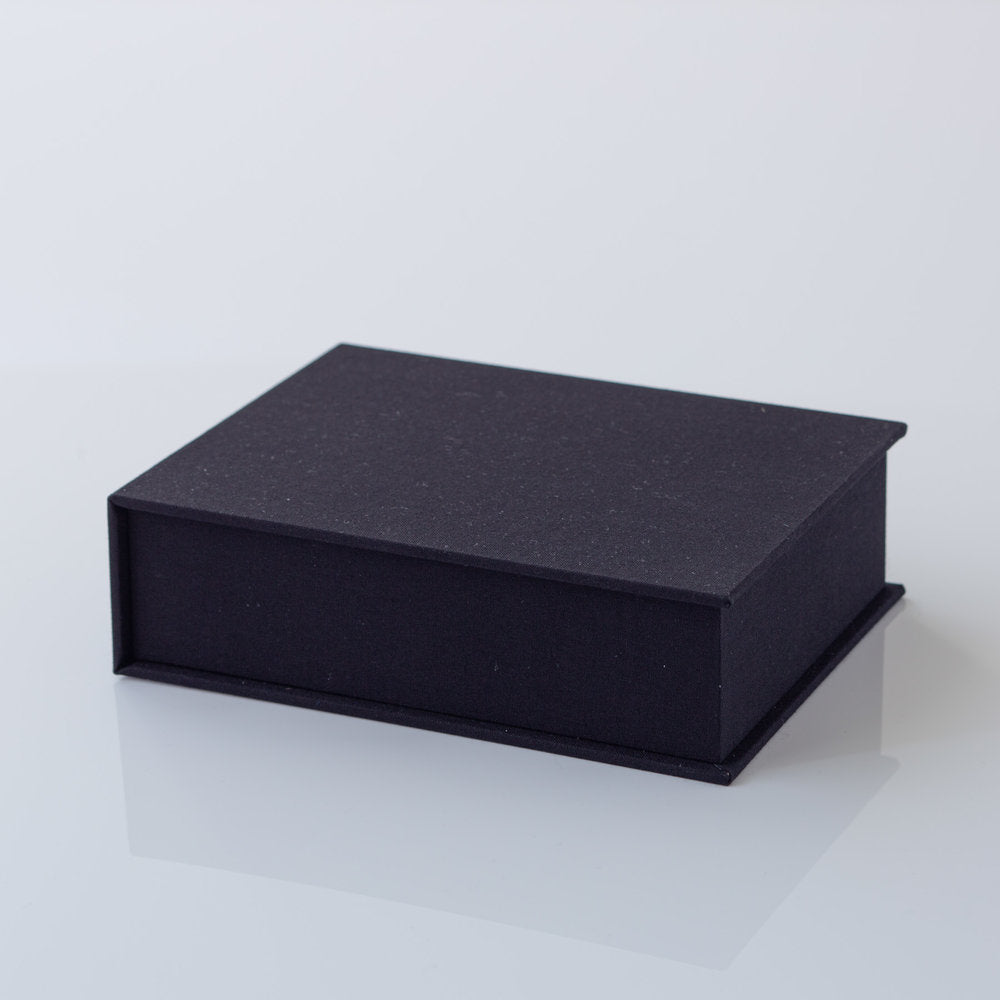 THE LOYAL PIN フォトブックBOXセット Print Photo Box: 7x5 inch with FREE lid personalisation