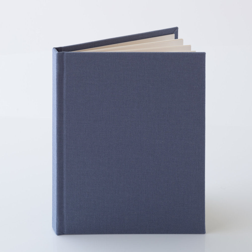 <strong> 50% off selected colours </strong> Matted Photo Album: 5x7" - 6 Photo - VERTICAL <strong> FROM </strong> The Photographer's Toolbox Matted Albums 16.99 The Photographer's Toolbox