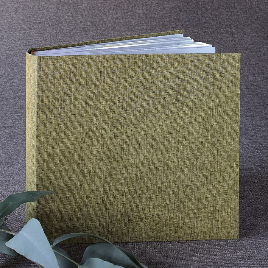 Traditional Slip-in Pocket Photo Album - 200 4x6"prints. Use our "Personalise Your Product" software to create your unique cover design. So many fun and beautiful design and font options - create something really special for your family memories. Australian owned and based business - Create your own or ask us for help!