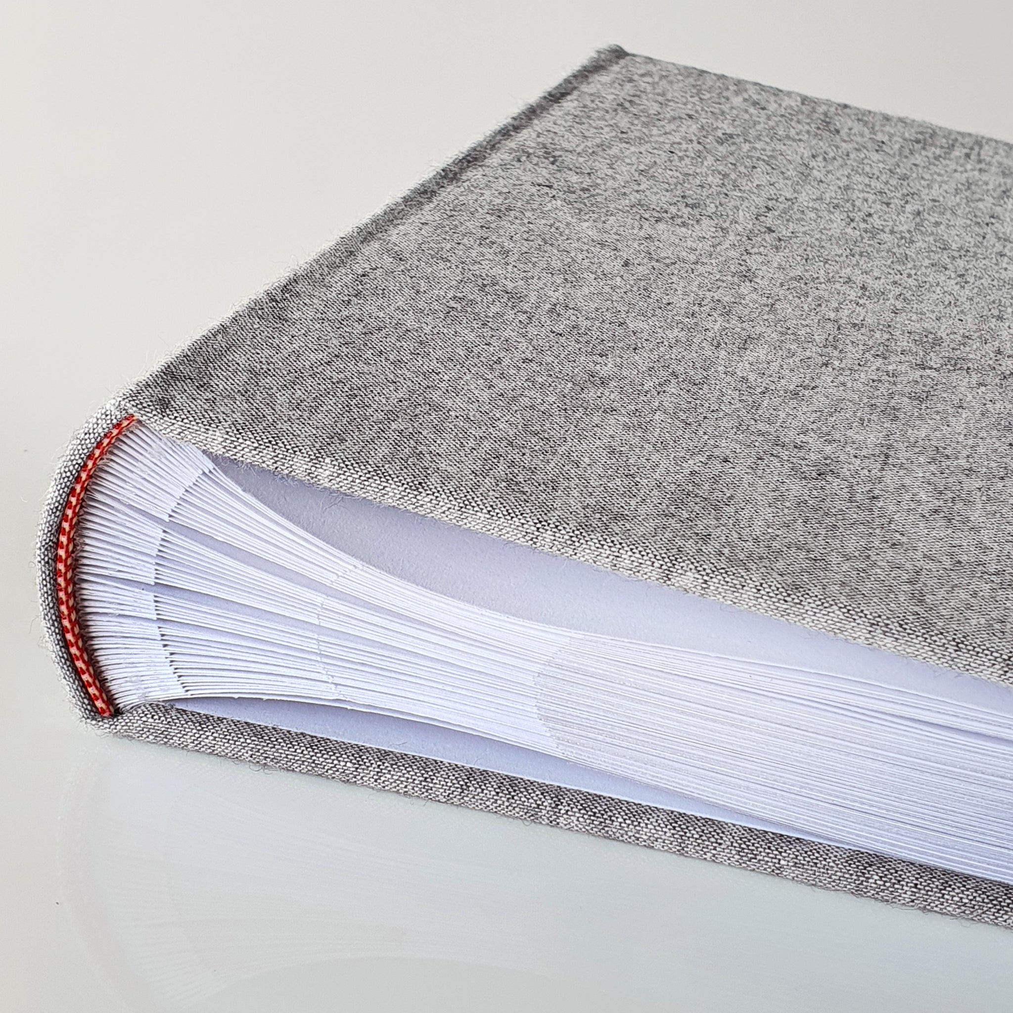 Traditional Slip-in Pocket Photo Album - 200 4x6"prints. Use our "Personalise Your Product" software to create your unique cover design. So many fun and beautiful design and font options - create something really special for your family memories. Australian owned and based business - Create your own or ask us for help!