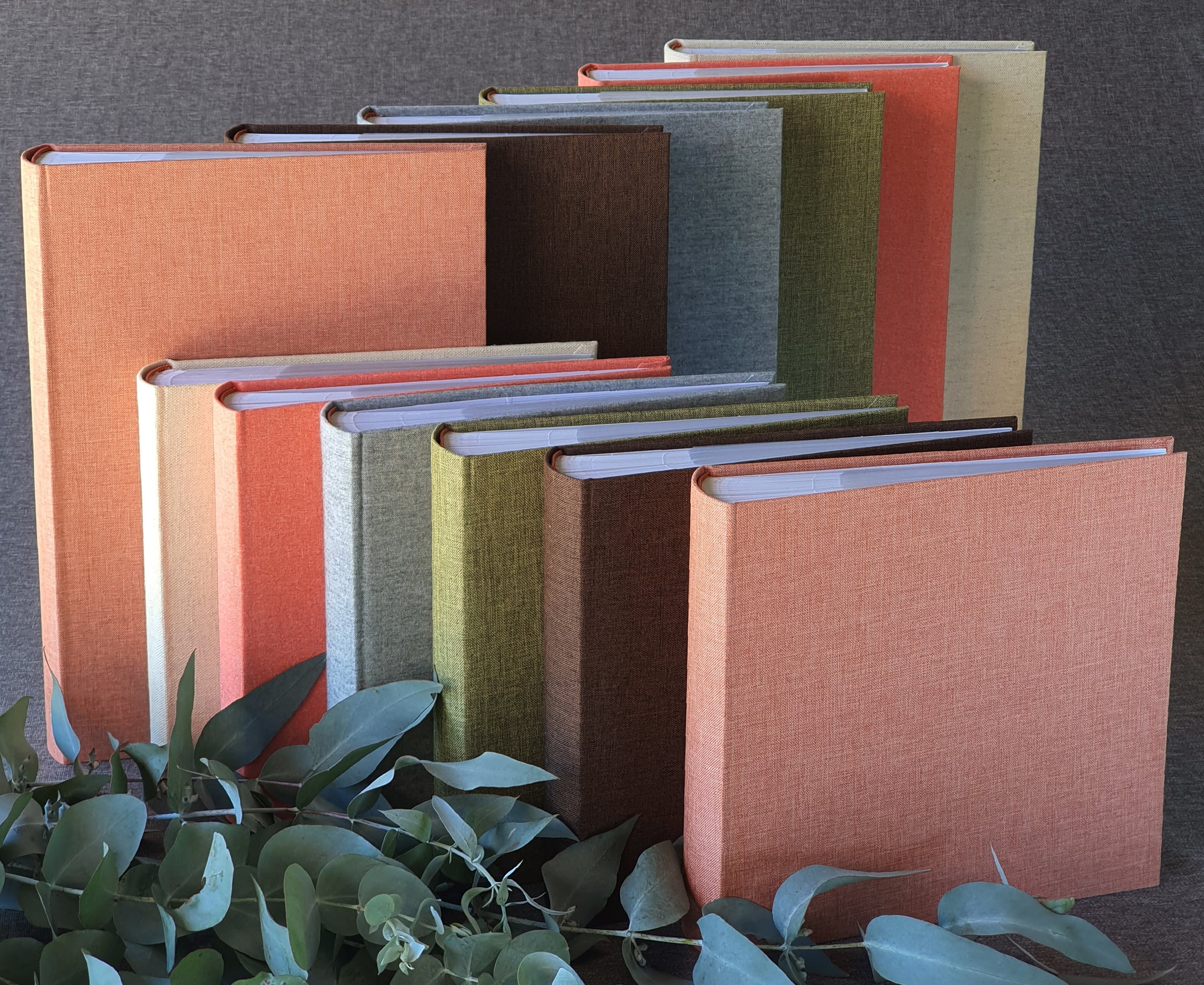 Traditional Slip-in Pocket Photo Album - 300 4x6"prints. Use our "Personalise Your Product" software to create your unique cover design. So many fun and beautiful design and font options - create something really special for your family memories. Australian owned and based business - Create your own or ask us for help!